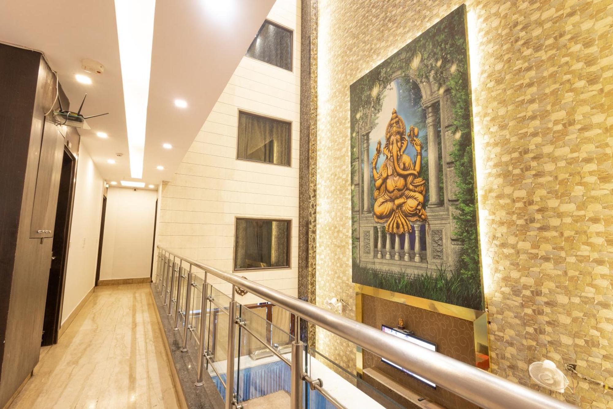 Hotel Gold Souk - Karol Bagh Delhi  Exterior photo