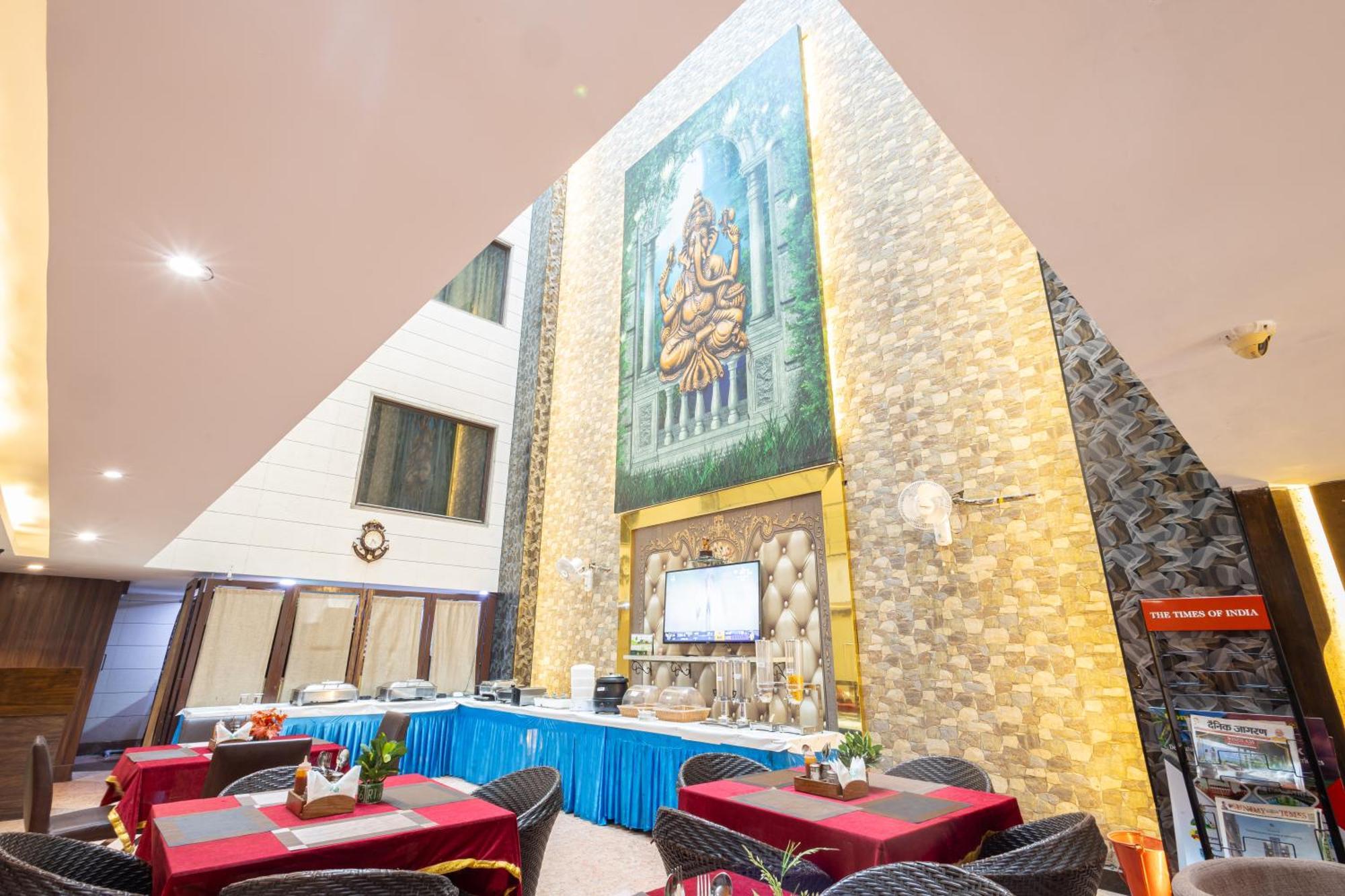 Hotel Gold Souk - Karol Bagh Delhi  Exterior photo
