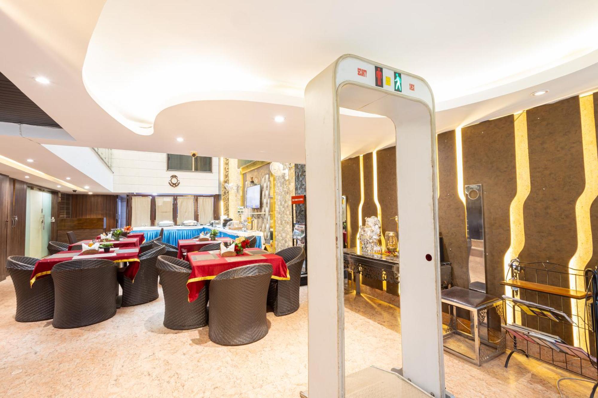 Hotel Gold Souk - Karol Bagh Delhi  Exterior photo