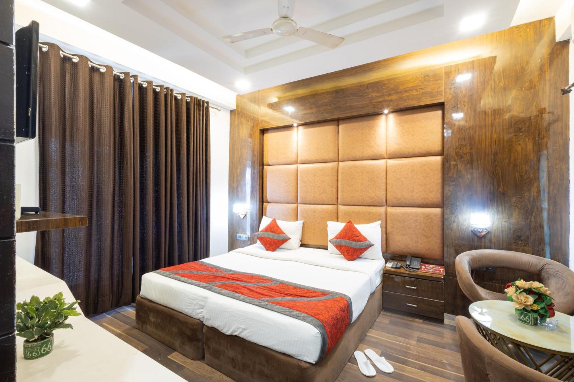 Hotel Gold Souk - Karol Bagh Delhi  Exterior photo