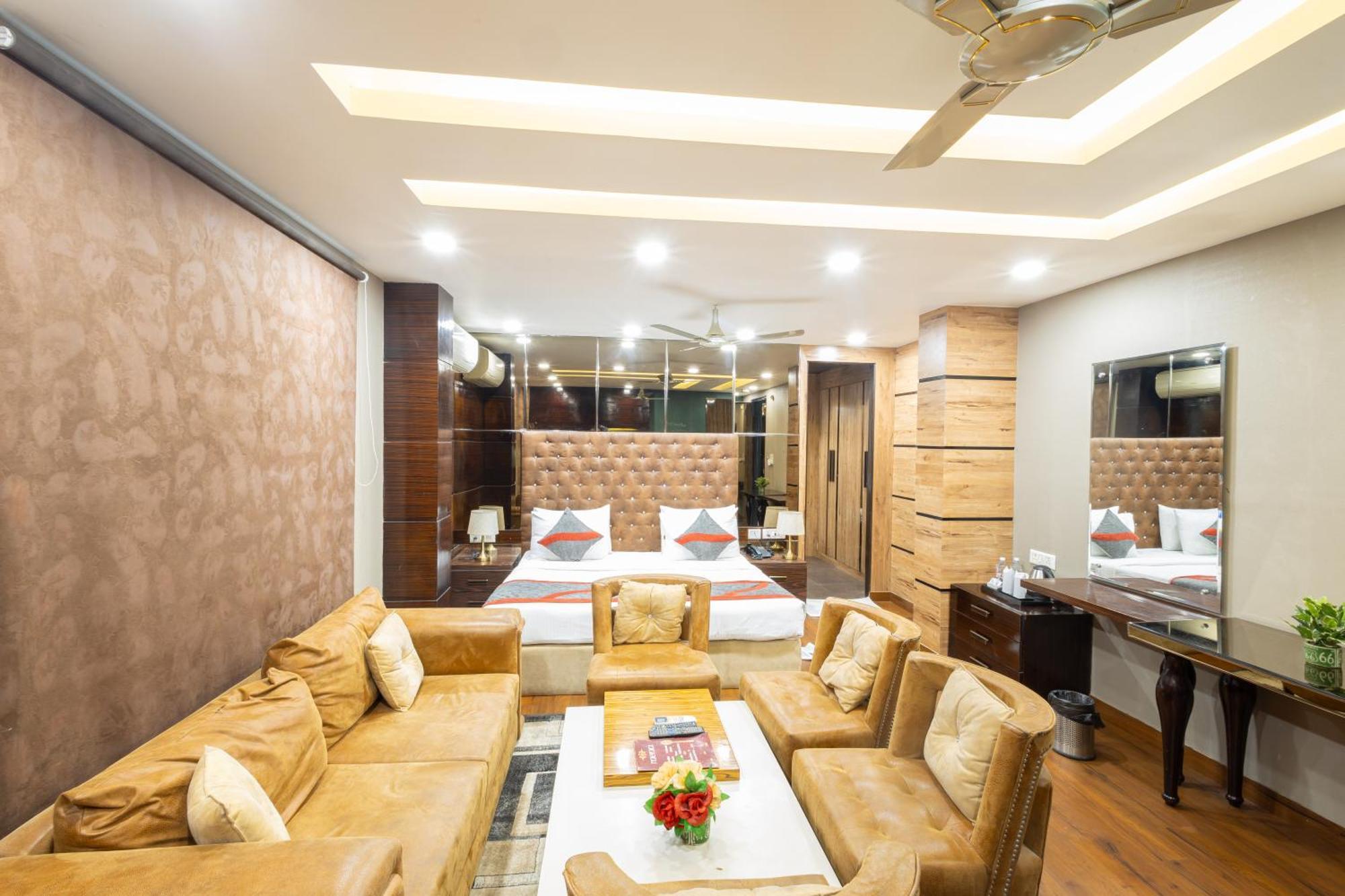 Hotel Gold Souk - Karol Bagh Delhi  Exterior photo