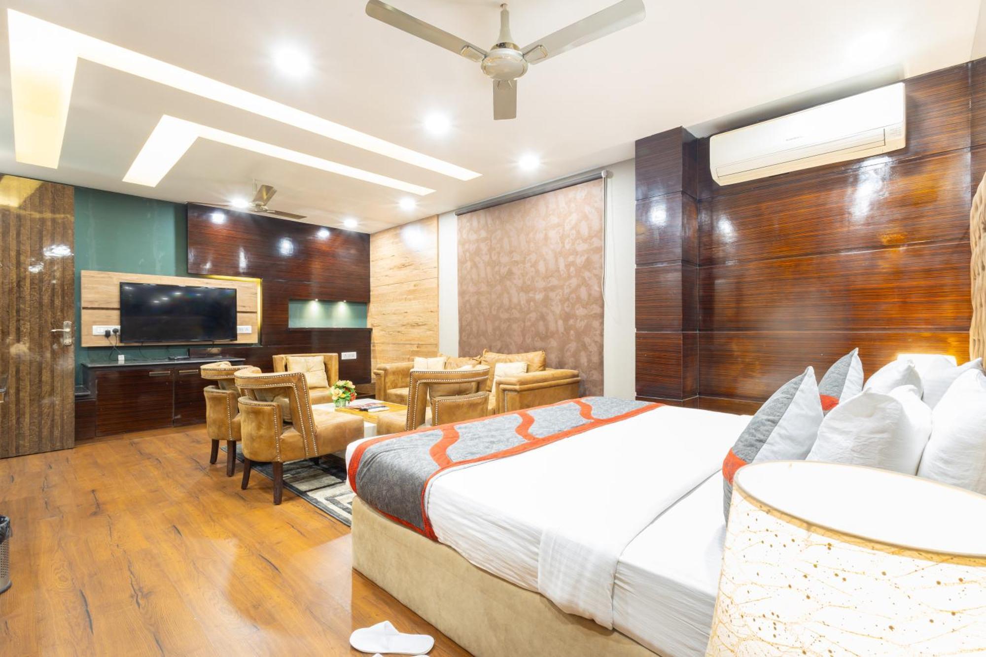 Hotel Gold Souk - Karol Bagh Delhi  Exterior photo