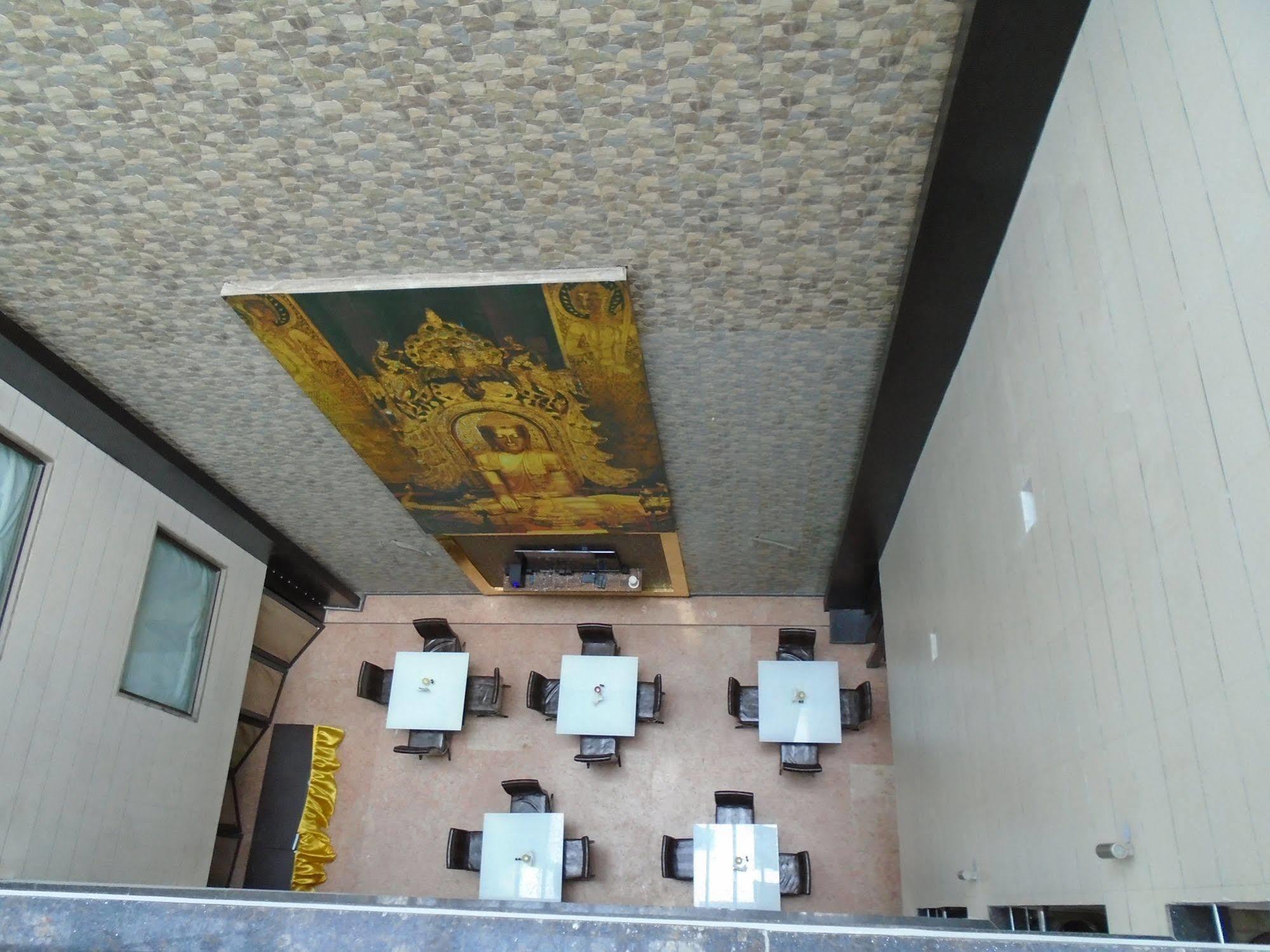 Hotel Gold Souk - Karol Bagh Delhi  Exterior photo